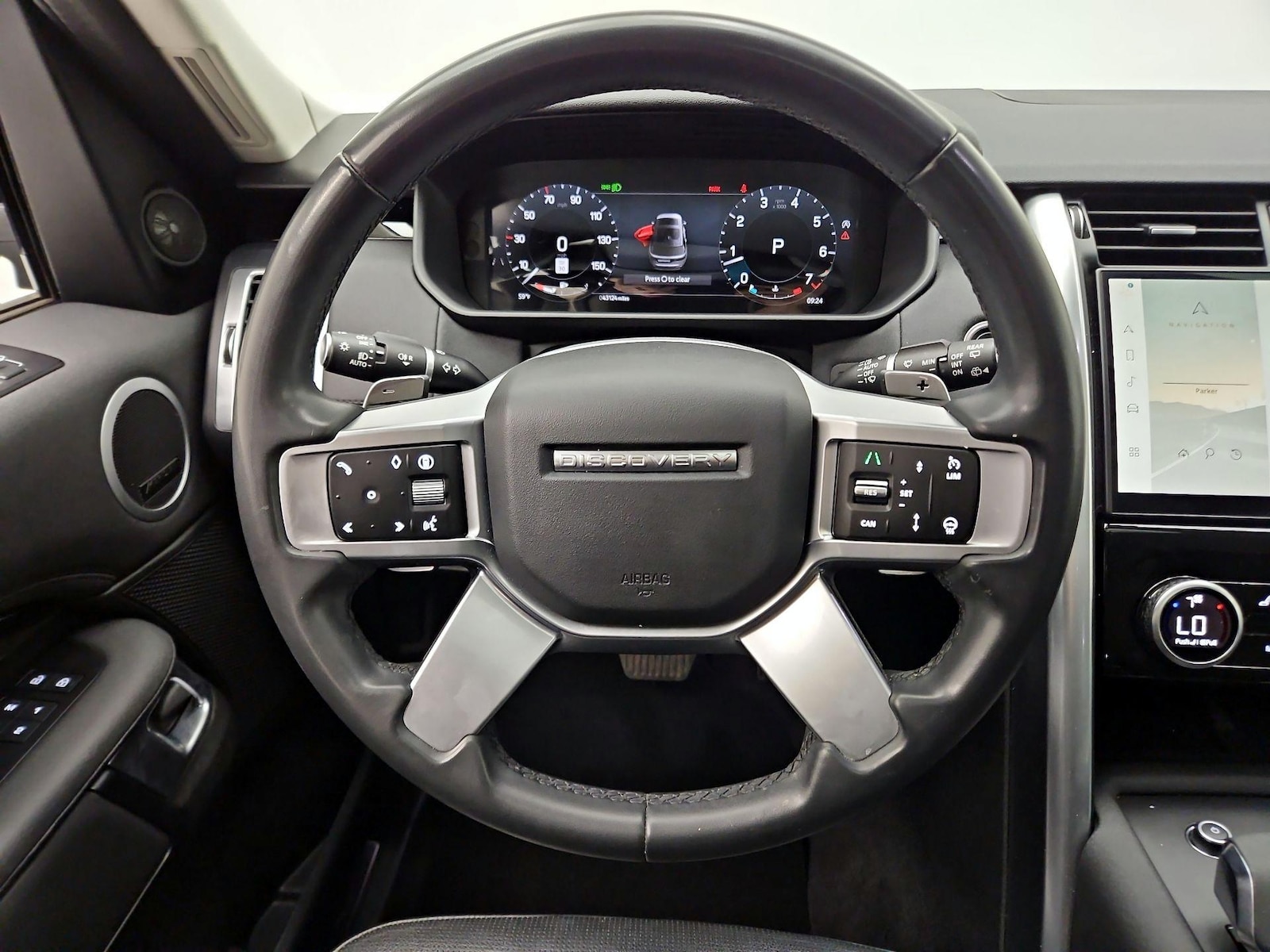 2024 Land Rover Discovery S - Photo 11