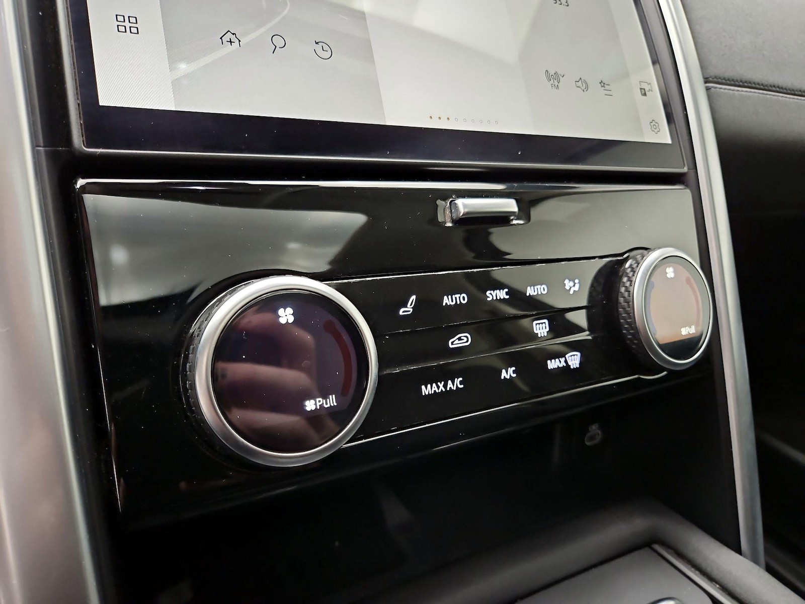 2024 Land Rover Discovery S - Photo 18