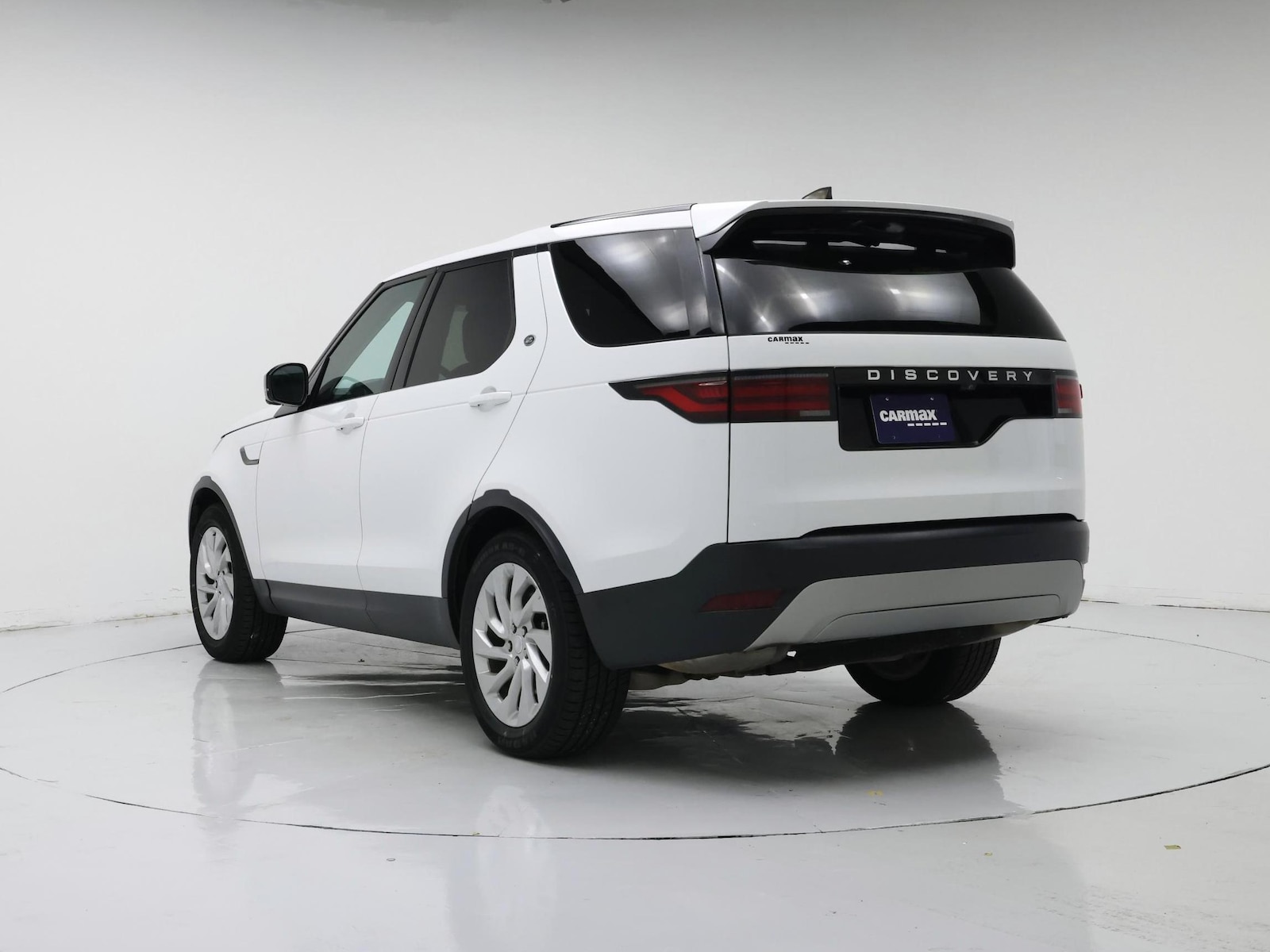 2024 Land Rover Discovery S - Photo 3