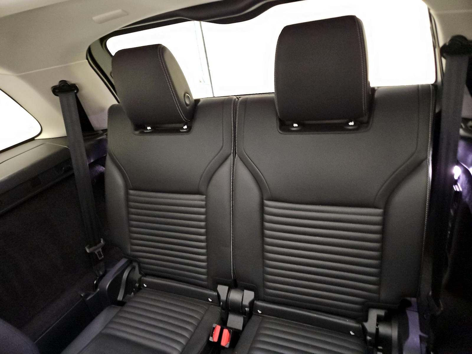 2024 Land Rover Discovery S - Photo 23