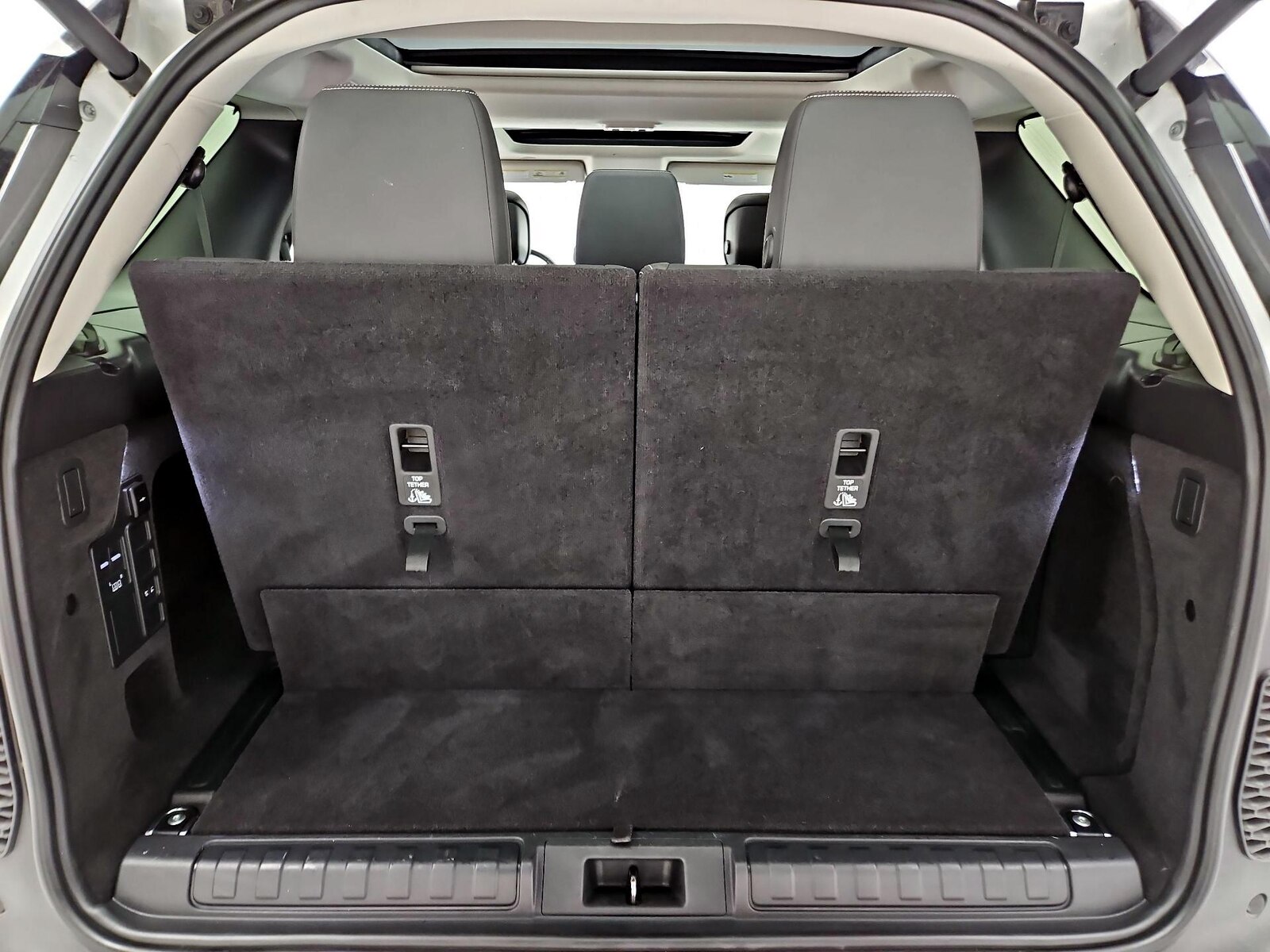 2024 Land Rover Discovery S - Photo 24