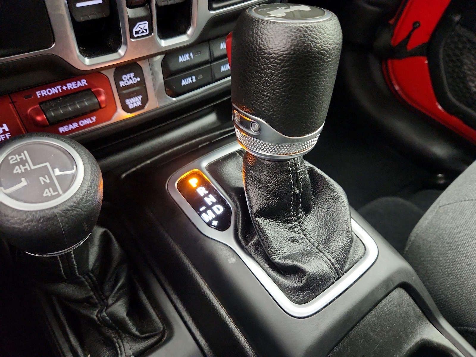 2025 Jeep Wrangler 4-Door Rubicon - Photo 18