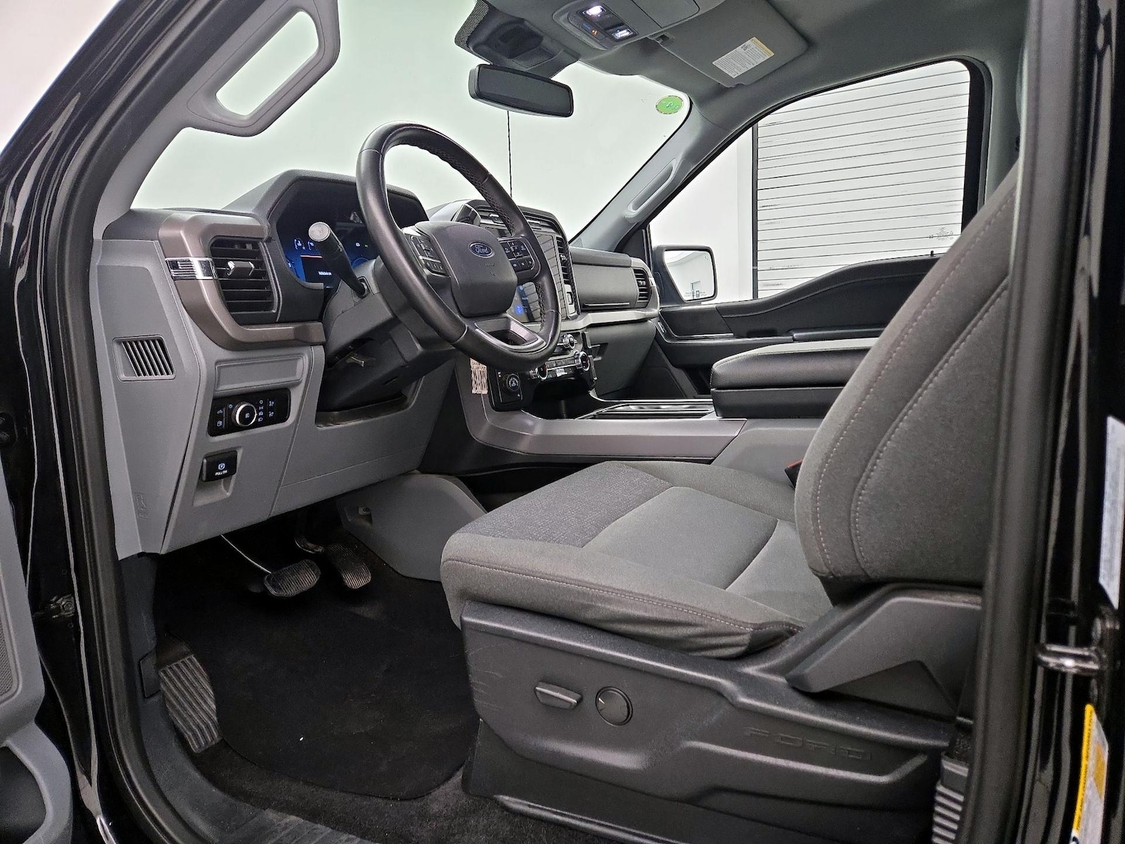 2024 Ford F-150 XLT - Photo 12