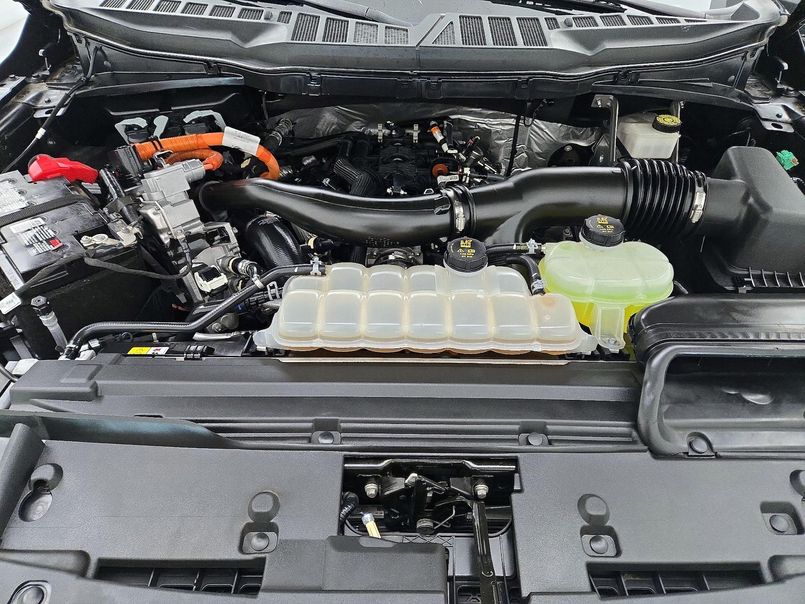 2024 Ford F-150 XLT - Photo 23