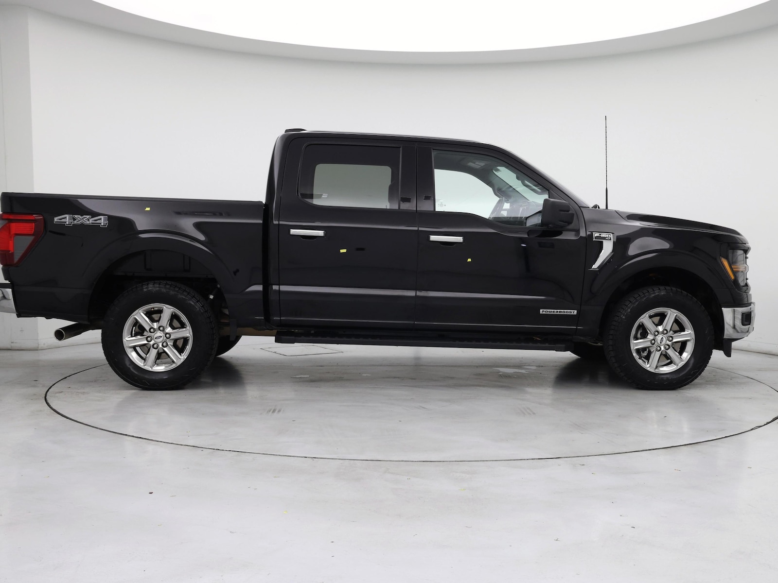 2024 Ford F-150 XLT - Photo 8