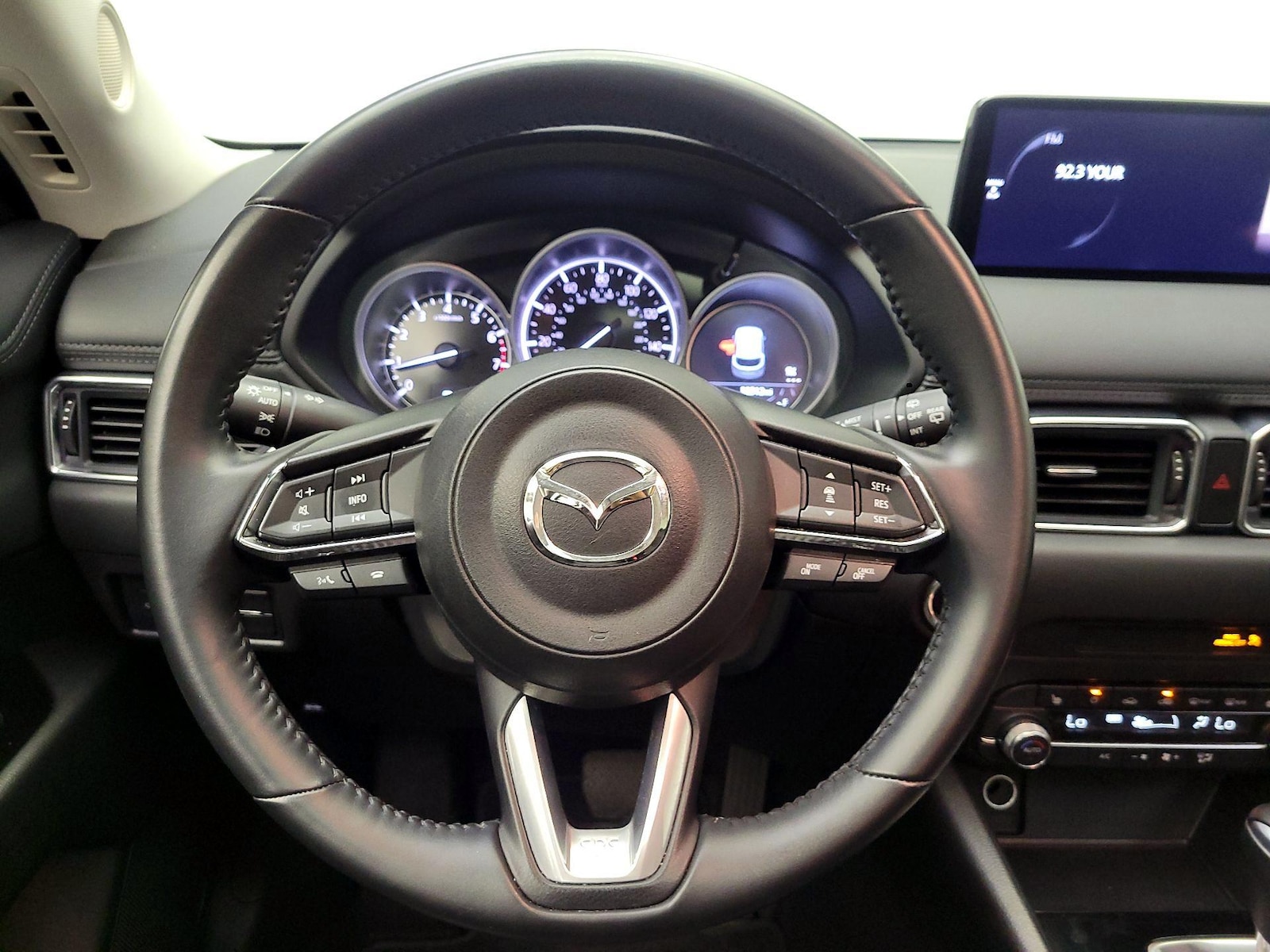 2025 Mazda CX-5 S Preferred package - Photo 11