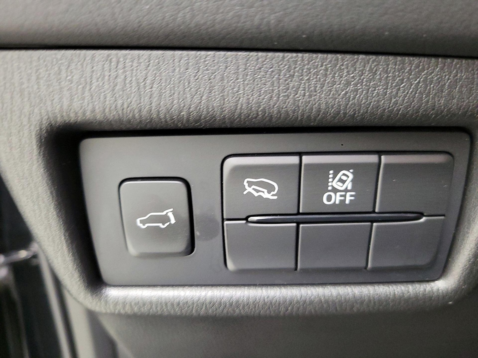 2025 Mazda CX-5 S Preferred package - Photo 14