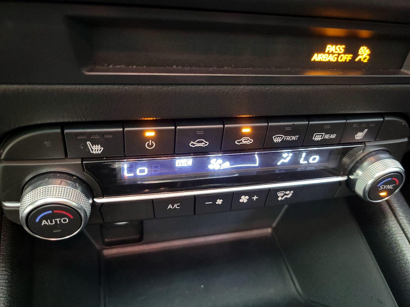 2025 Mazda CX-5 S Preferred package - Photo 17