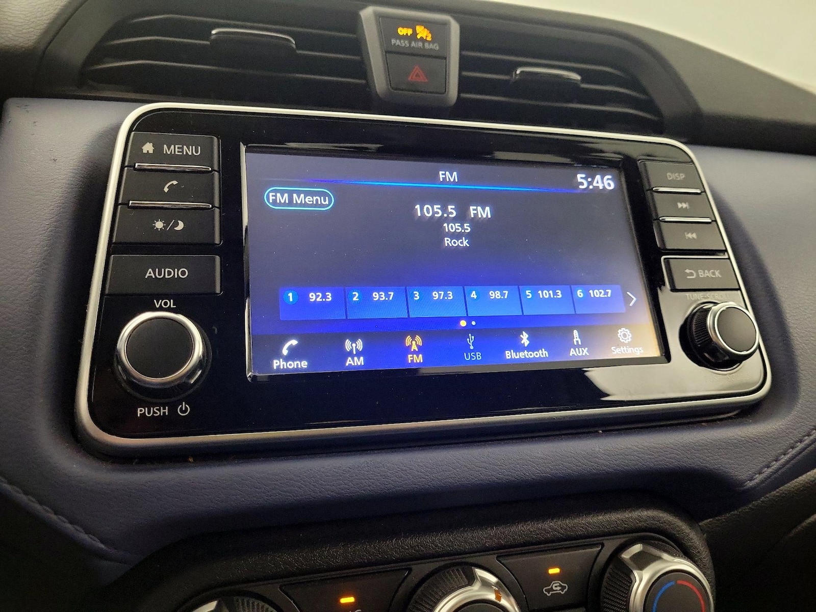 2024 Nissan Versa Sedan SV - Photo 16