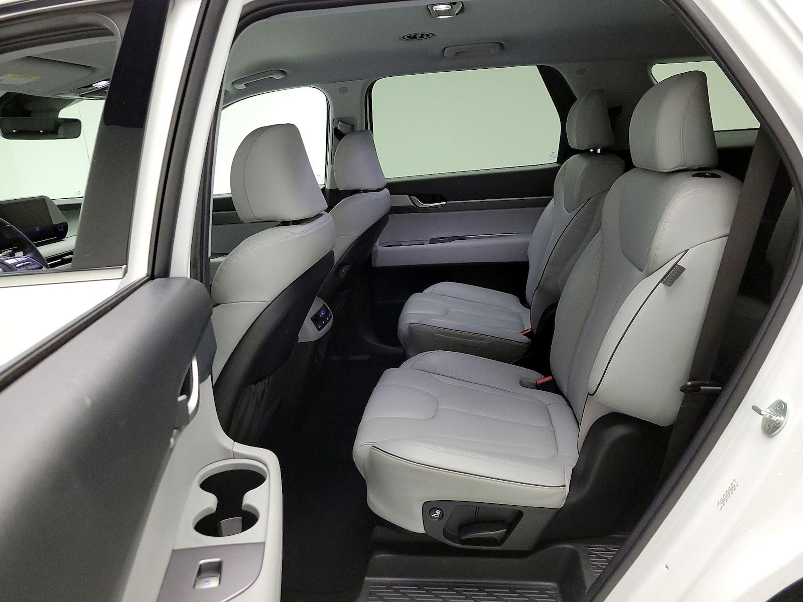 Rear Air Conditioning