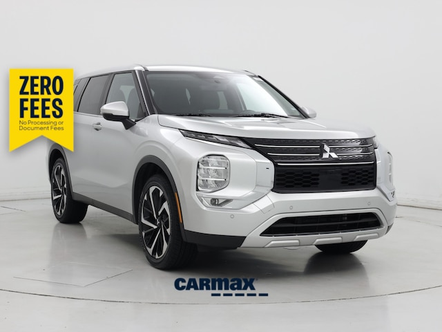 Blue 2024 Mitsubishi Outlander SUV / Crossover Front-Wheel Drive Automatic