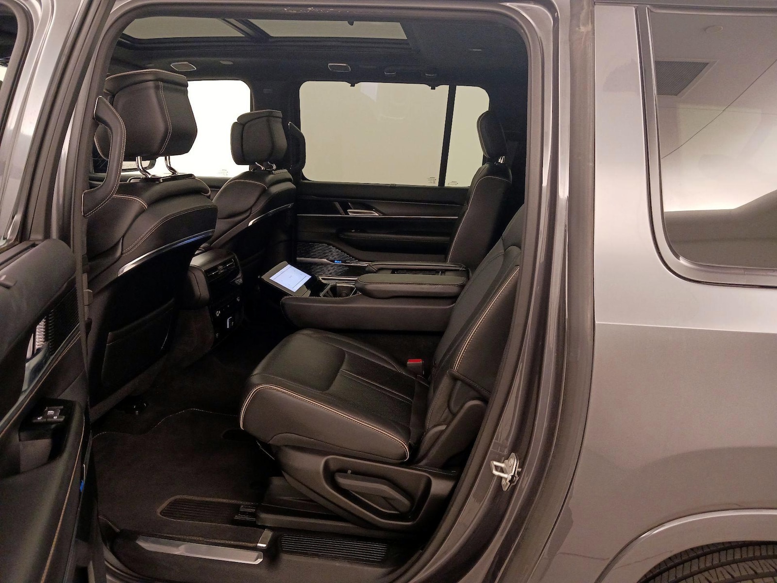 Rear Air Conditioning