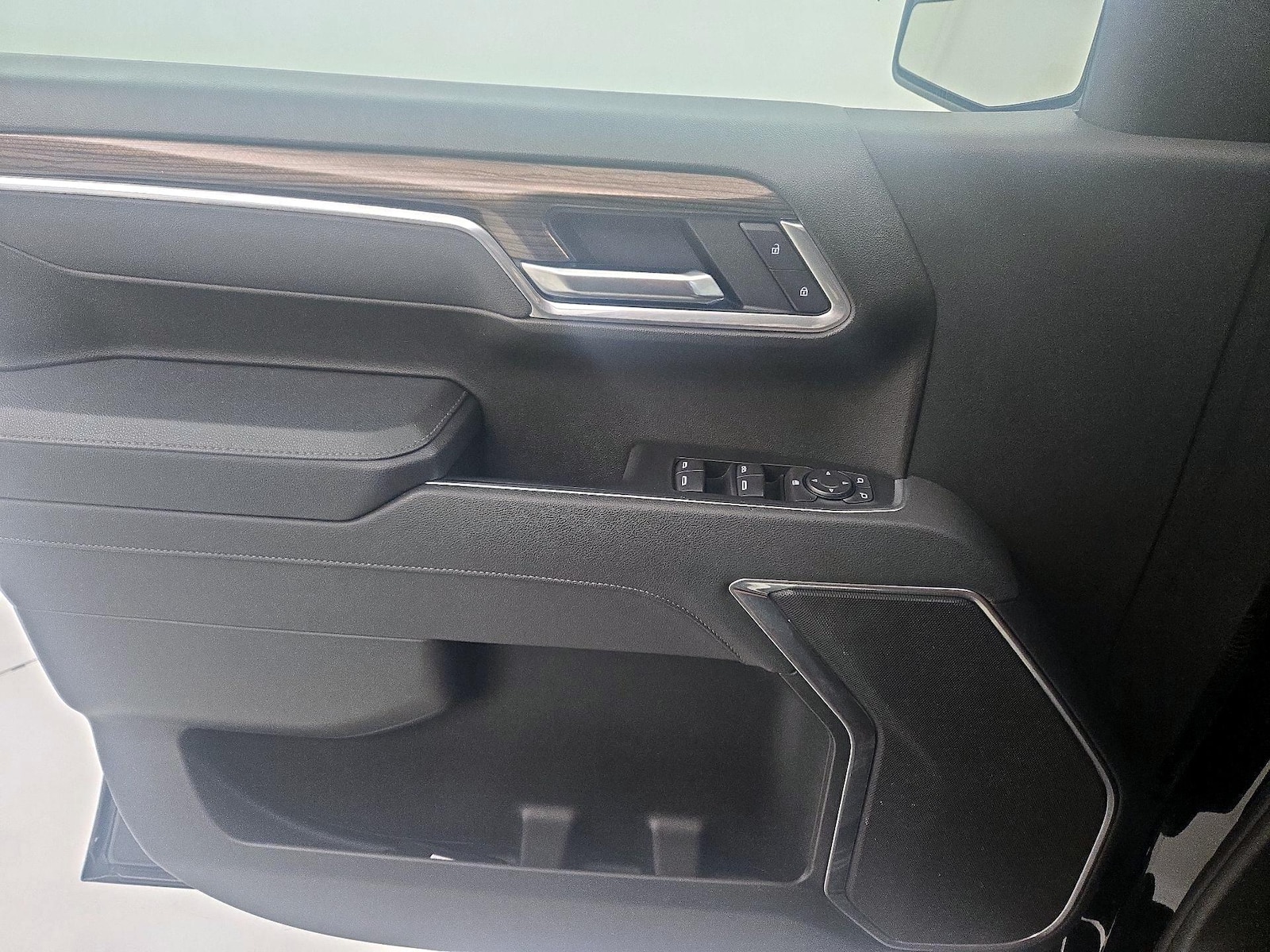 2026 Chevrolet Silverado 1500 RST - Photo 13