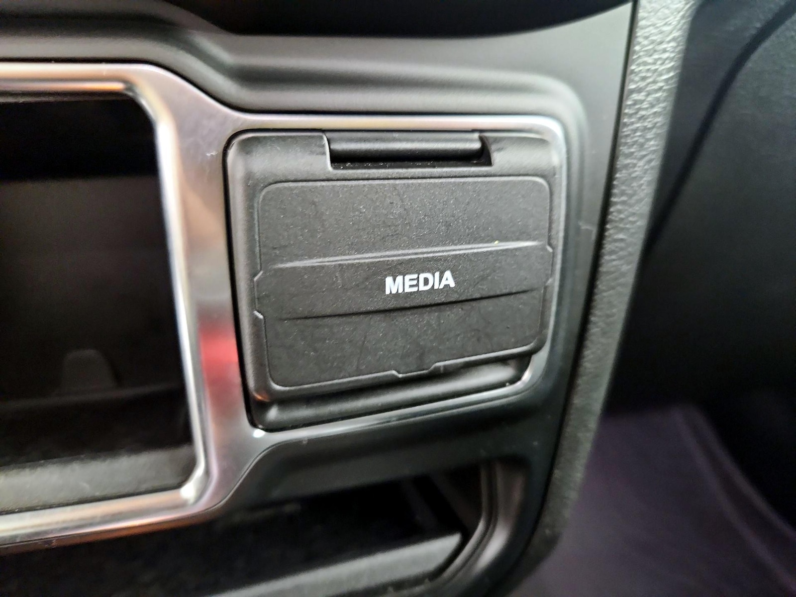 2022 Jeep Wrangler Sport - Photo 19