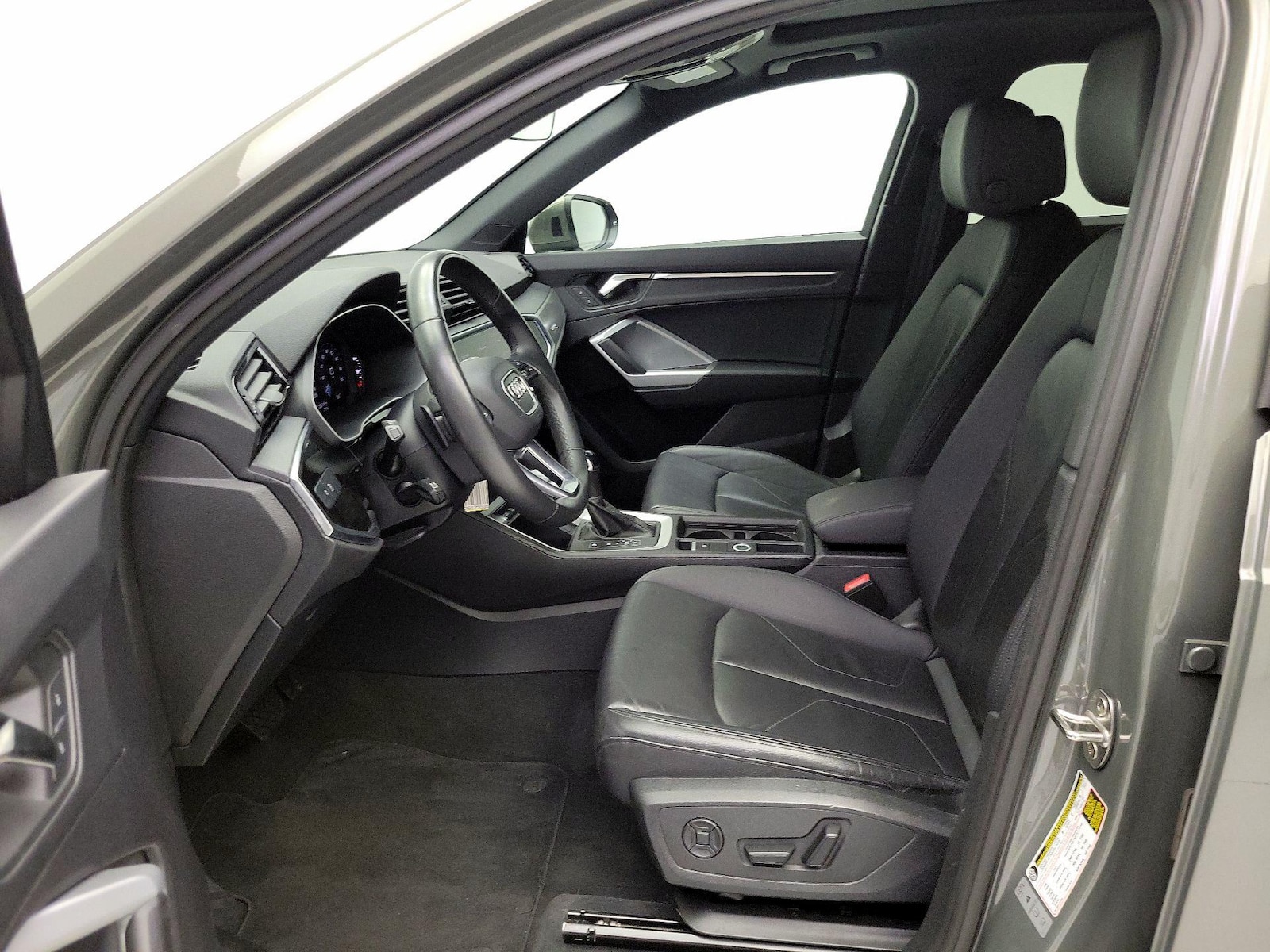 2025 Audi Q3 S Line Premium - Photo 12