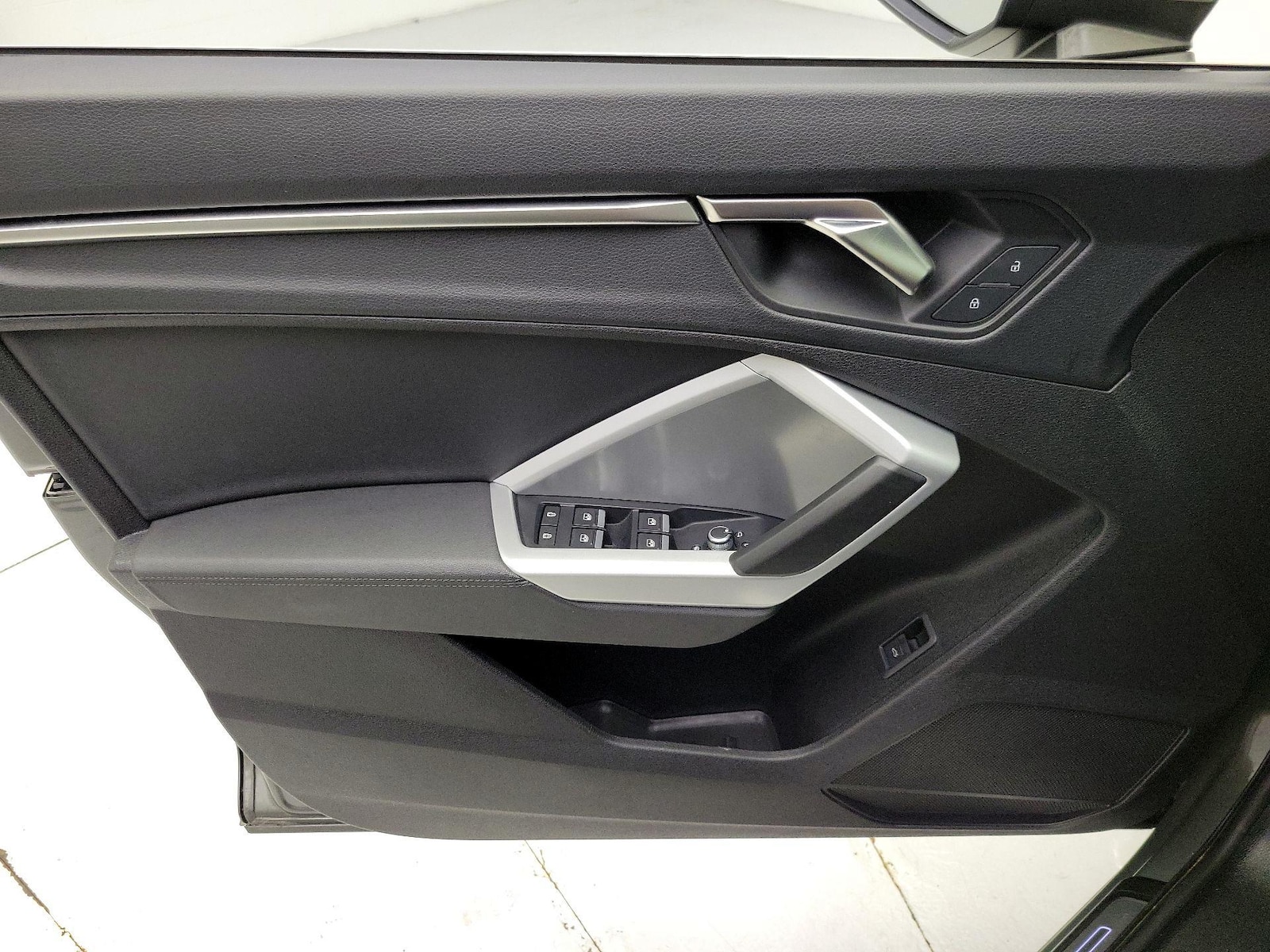 2025 Audi Q3 S Line Premium - Photo 13
