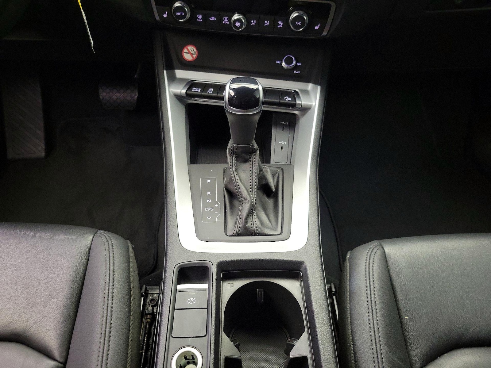 2025 Audi Q3 S Line Premium - Photo 17