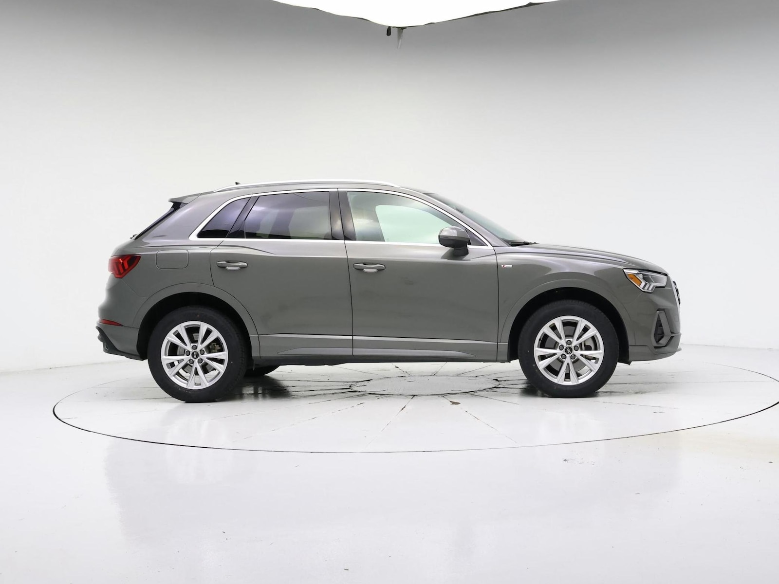 2025 Audi Q3 S Line Premium - Photo 8