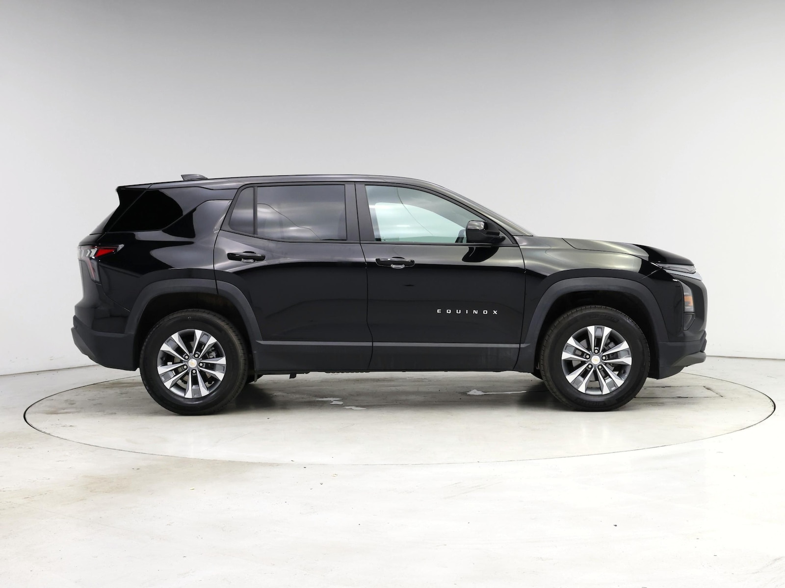 2026 Chevrolet Equinox LT - Photo 8