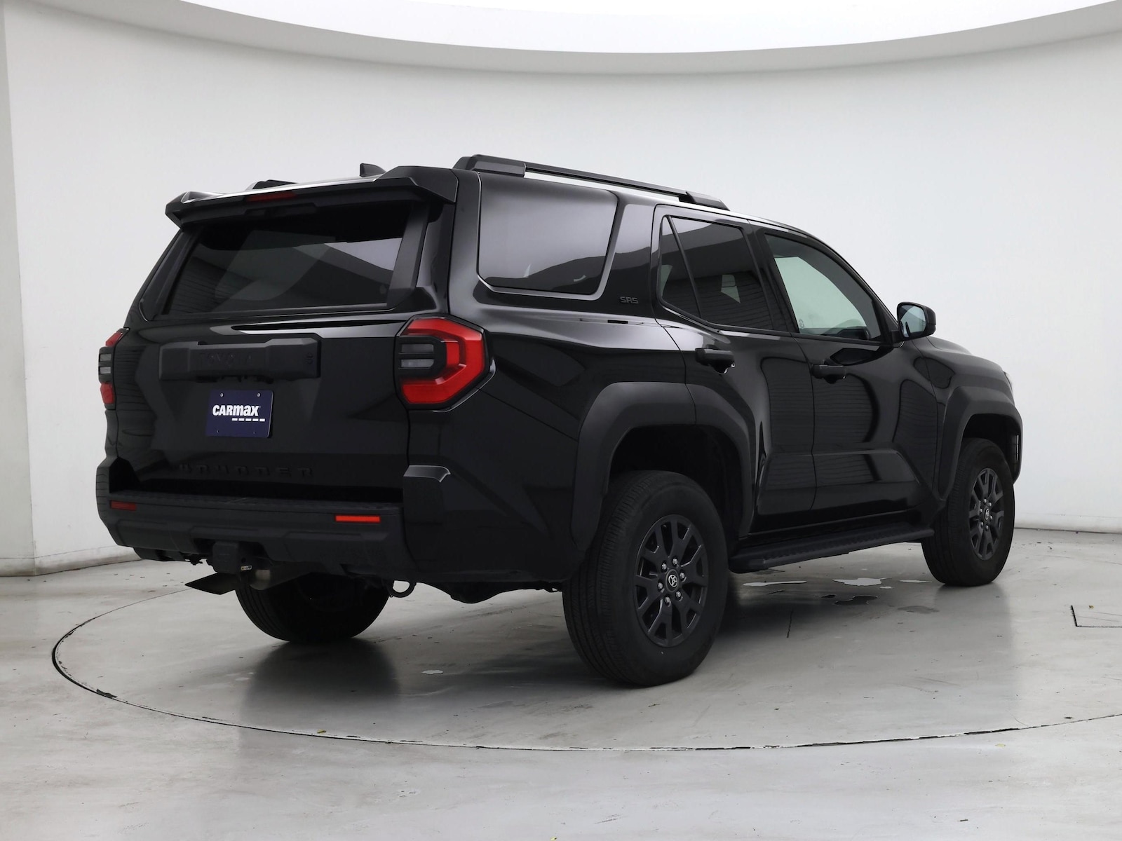 2025 Toyota 4Runner SR5 - Photo 9