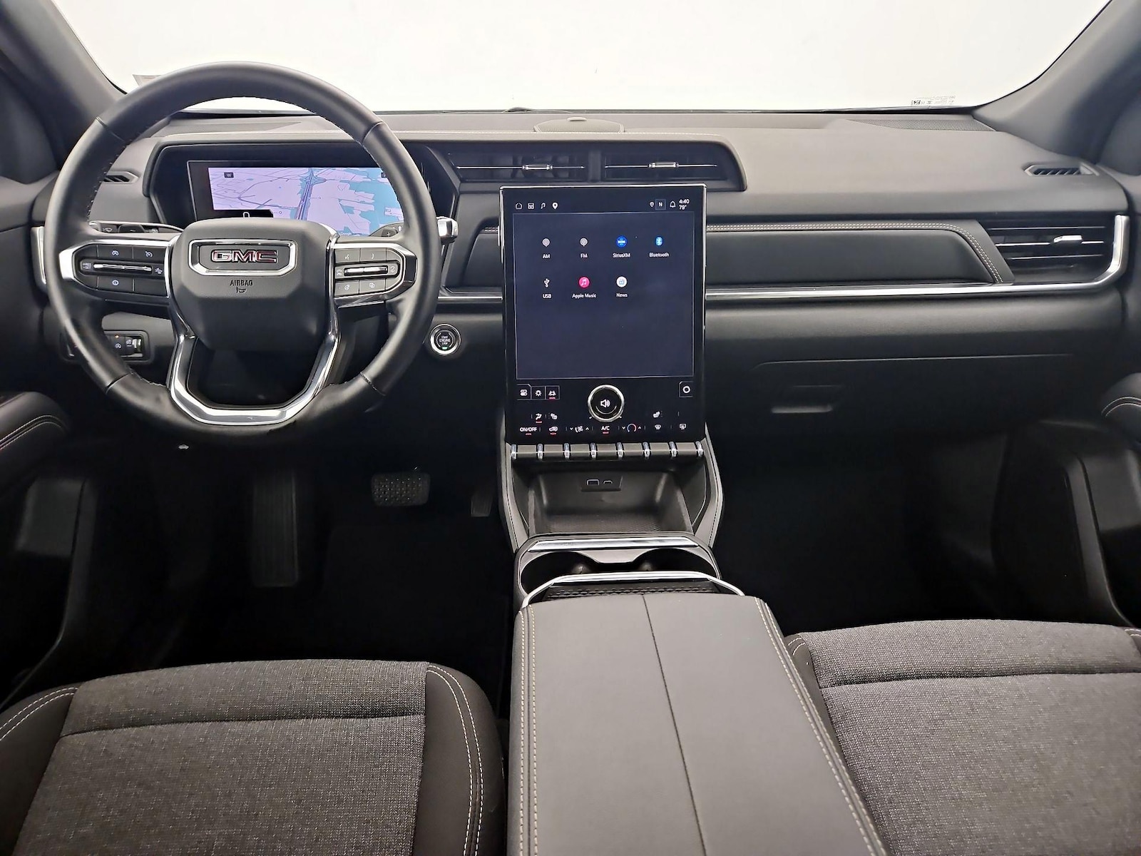 Apple CarPlay® & Android Auto™