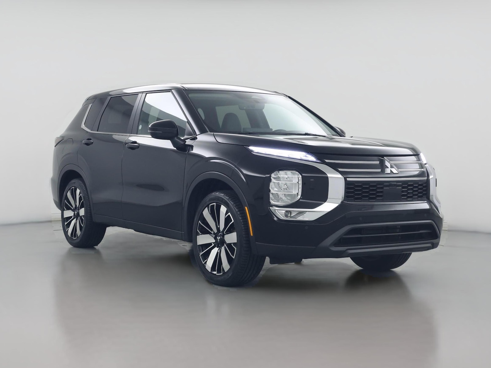 2025 Mitsubishi Outlander