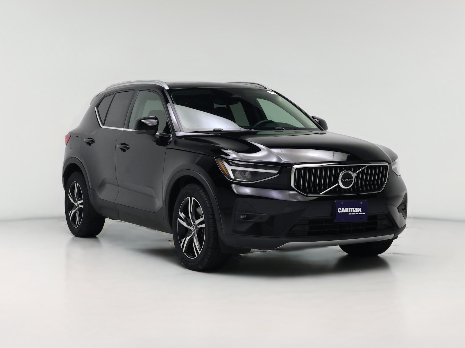 2023 Volvo XC40