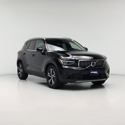 2023 Volvo XC40 B5 Plus Bright Theme