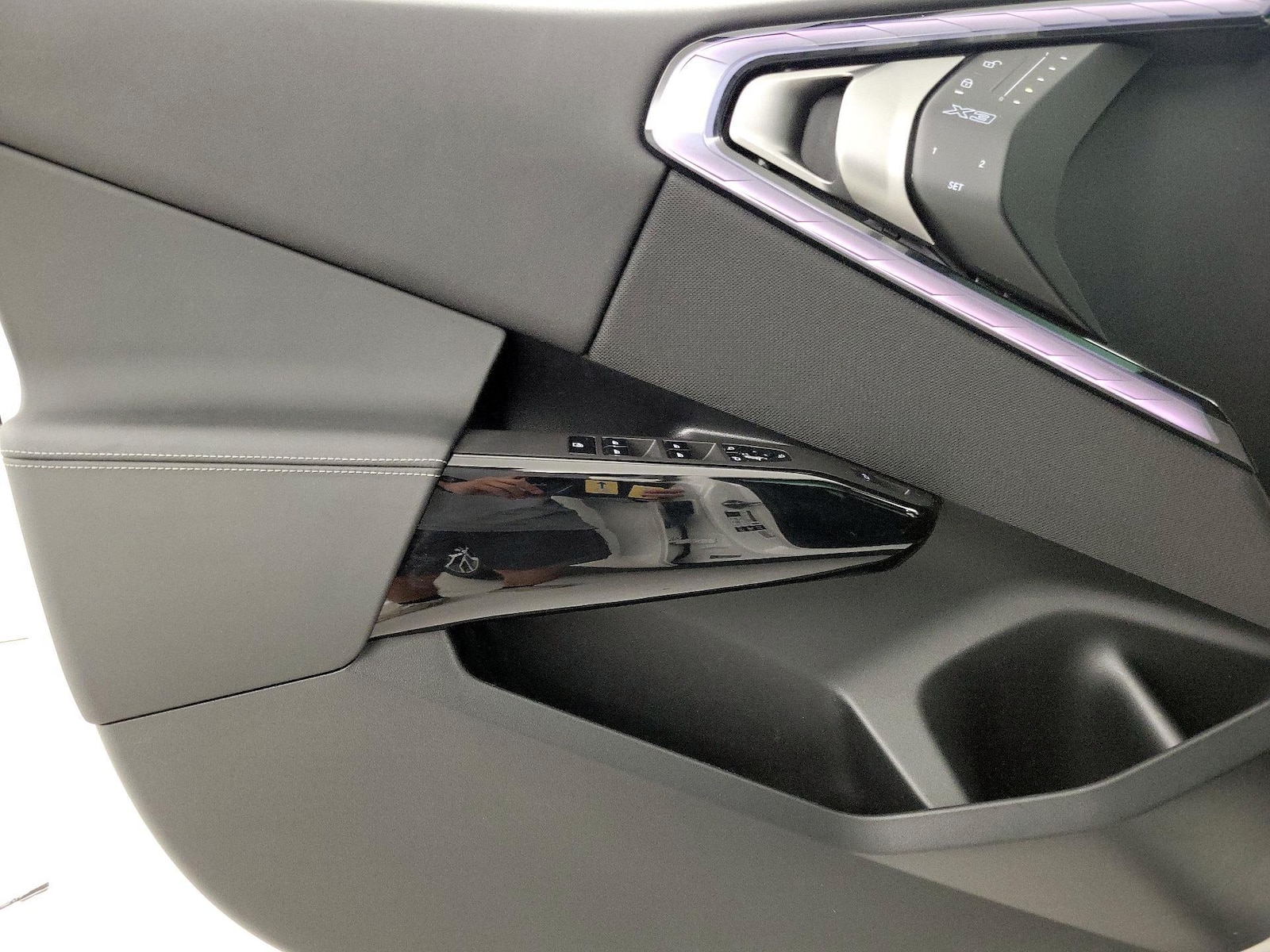 2026 BMW X3 30 - Photo 13