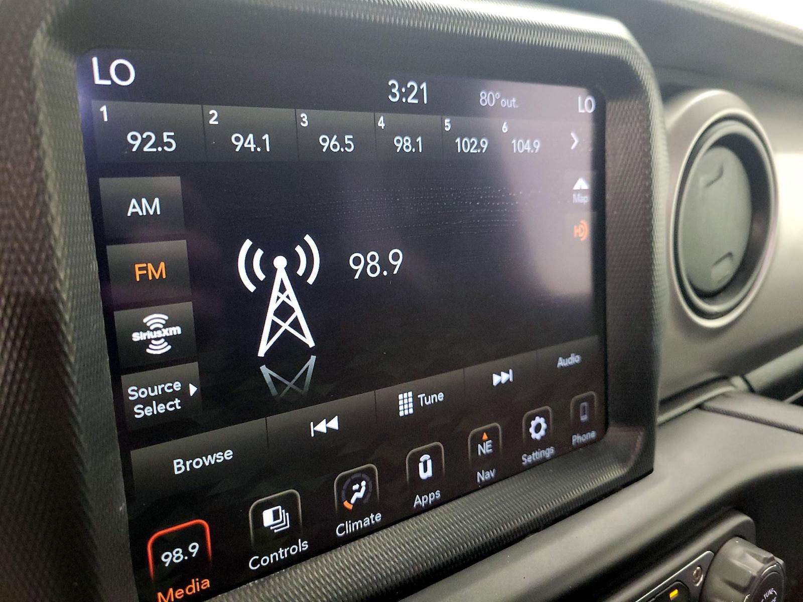 2021 Jeep Wrangler Unlimited 80TH - Photo 17