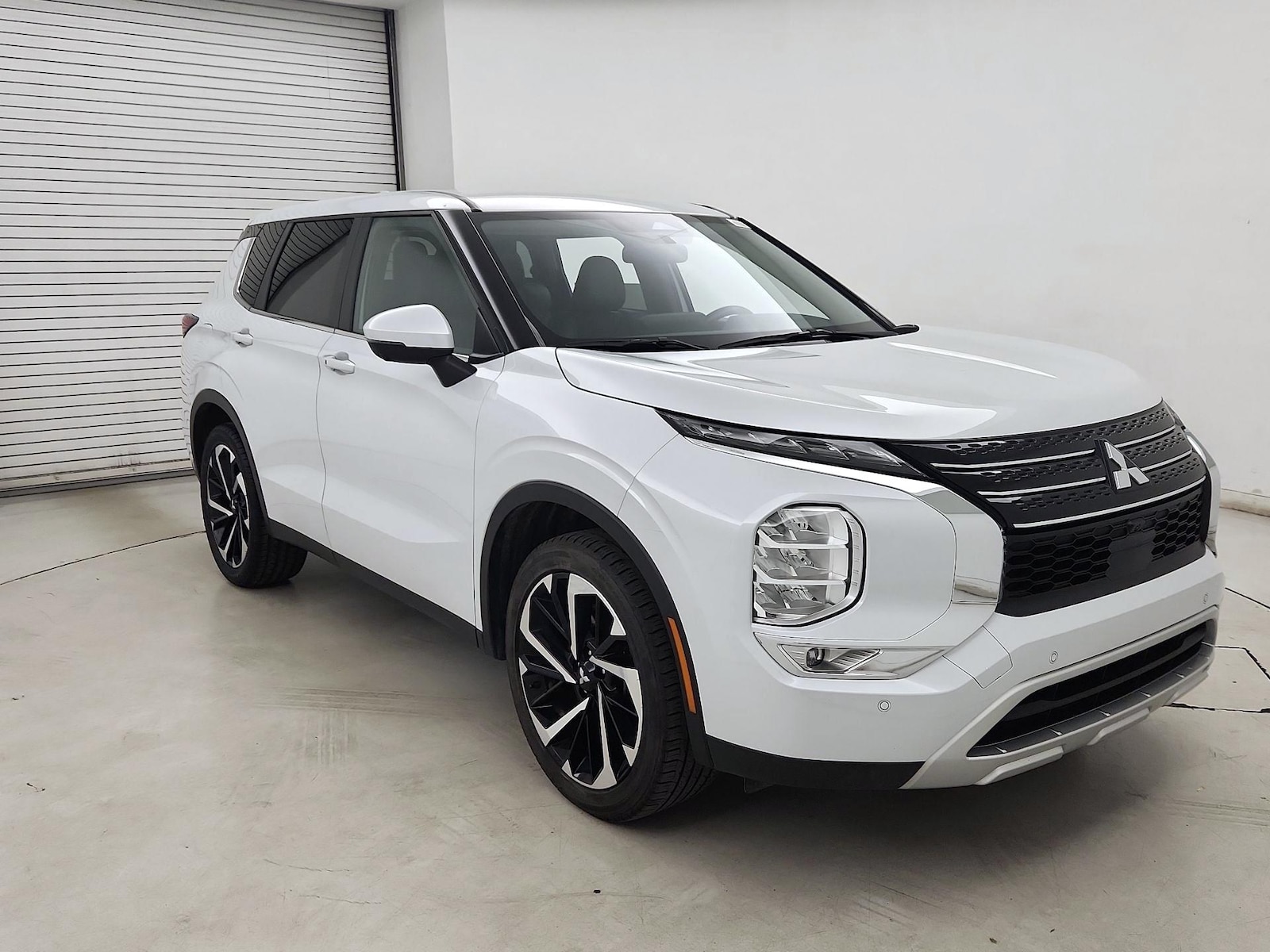 2024 Mitsubishi Outlander