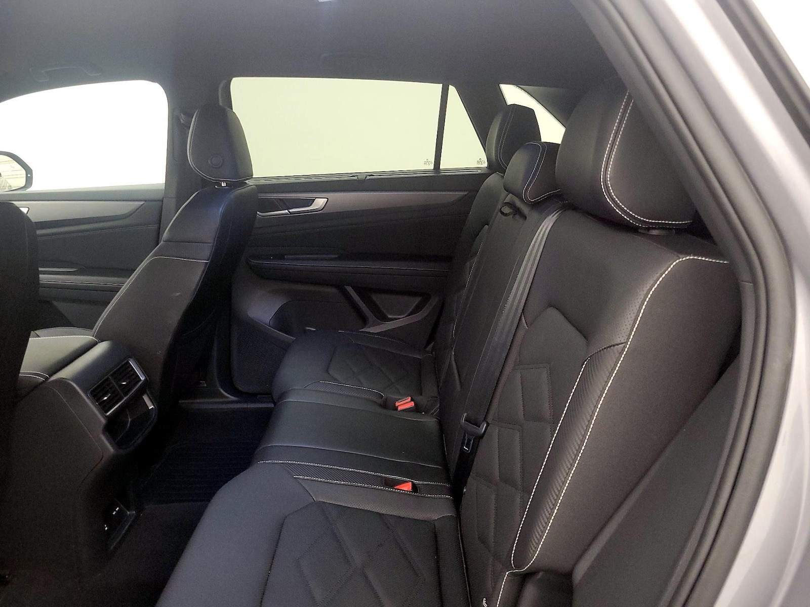 2026 Volkswagen Atlas Cross Sport SE w/Tech - Photo 19