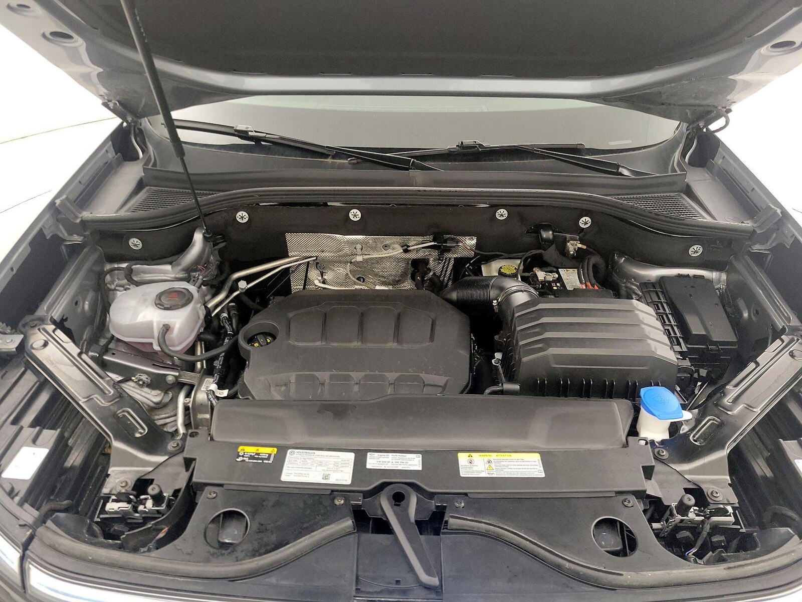 2026 Volkswagen Atlas Cross Sport SE w/Tech - Photo 21