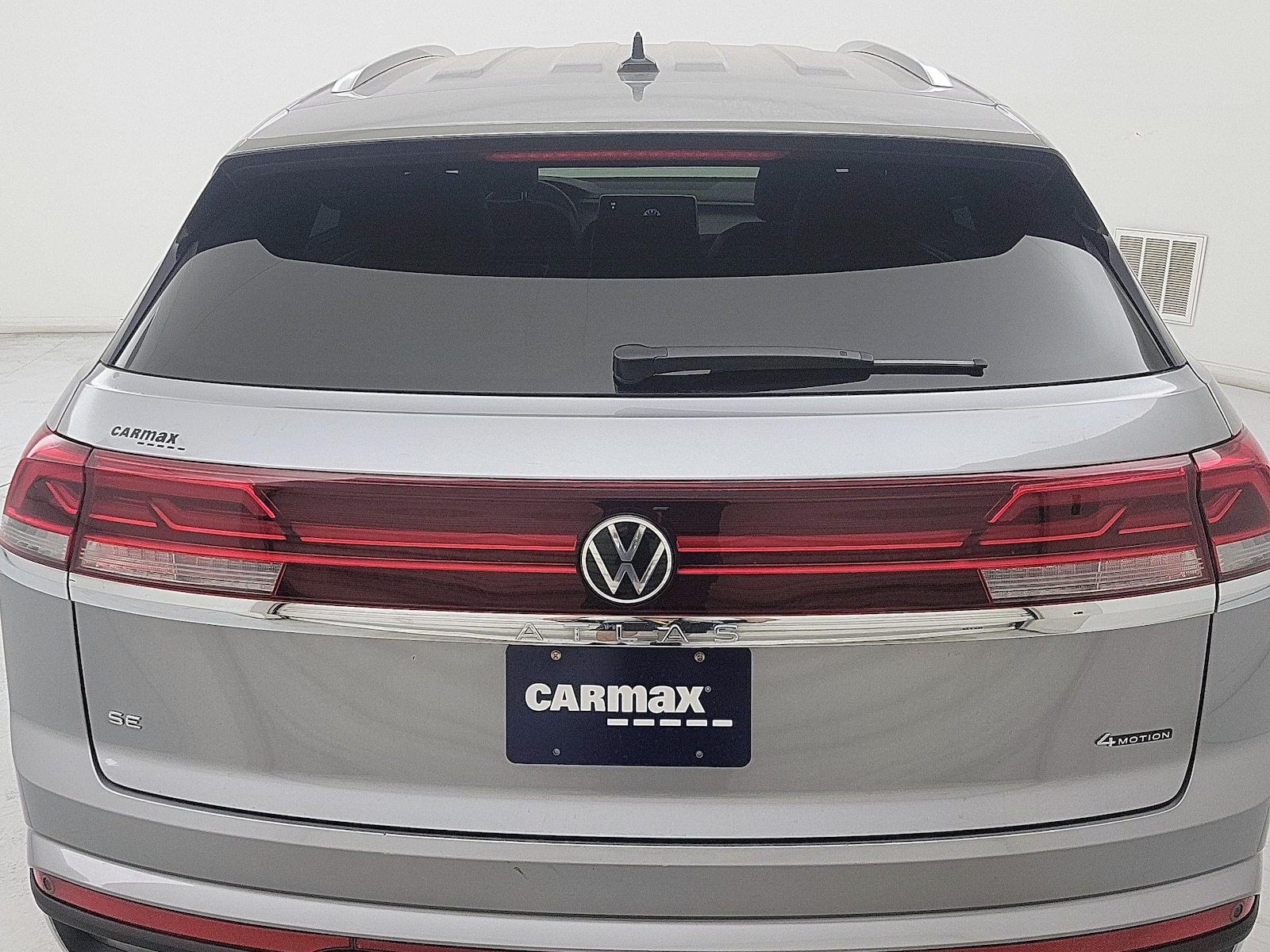 2026 Volkswagen Atlas Cross Sport SE w/Tech - Photo 6
