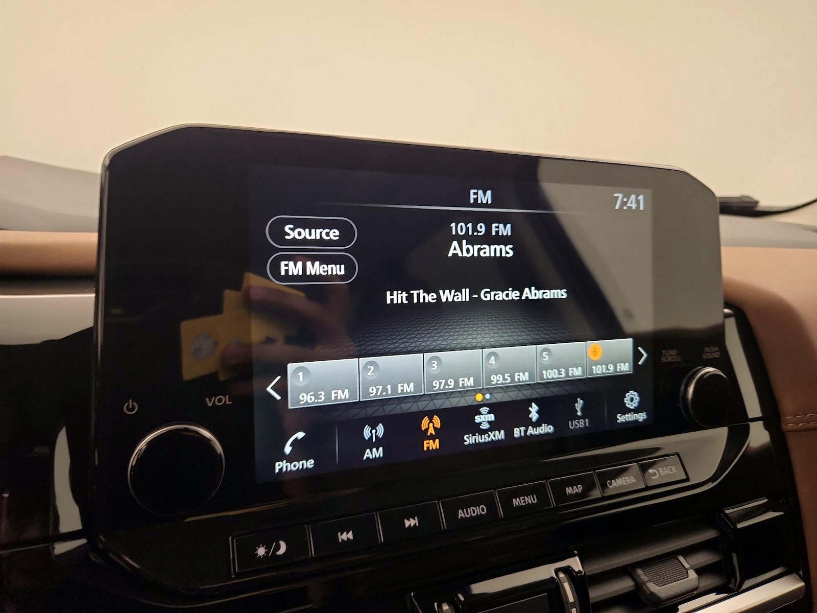 2025 Nissan Pathfinder Platinum - Photo 14