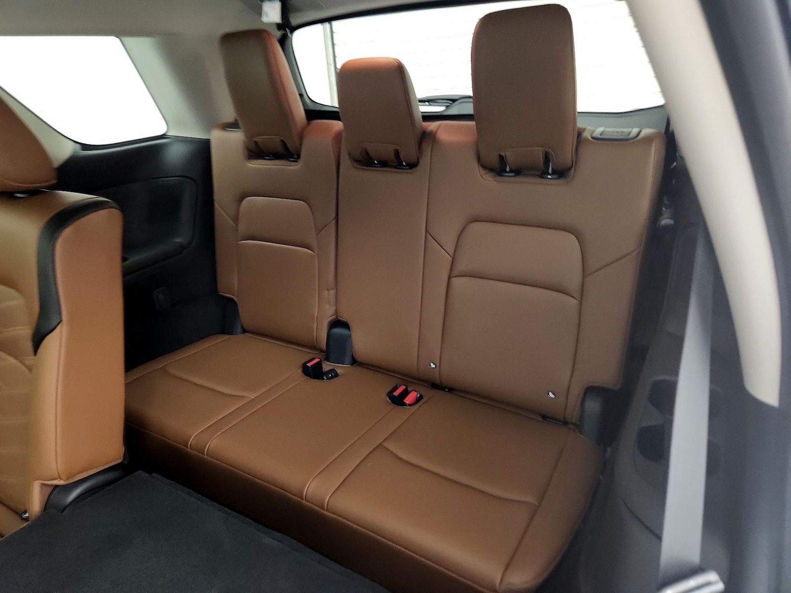 2025 Nissan Pathfinder Platinum - Photo 20
