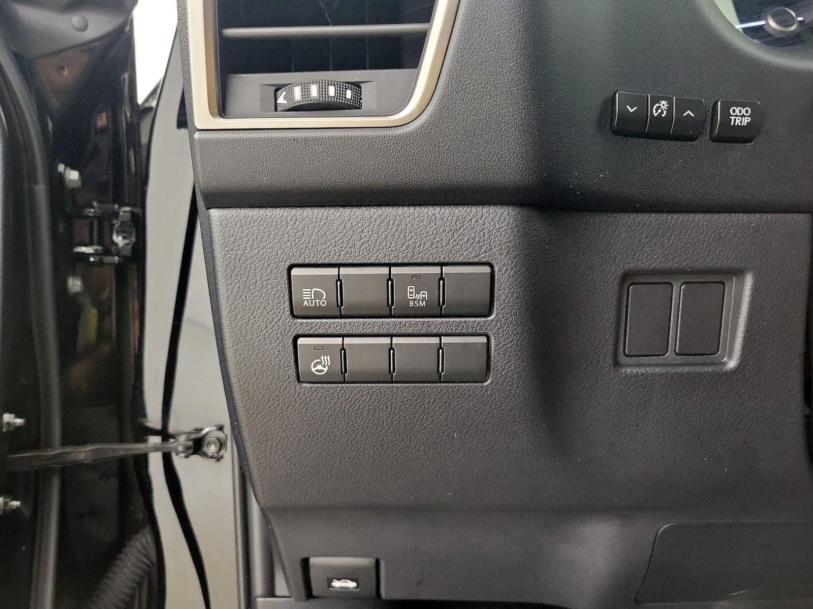 2021 Lexus NX 300 F SPORT - Photo 14