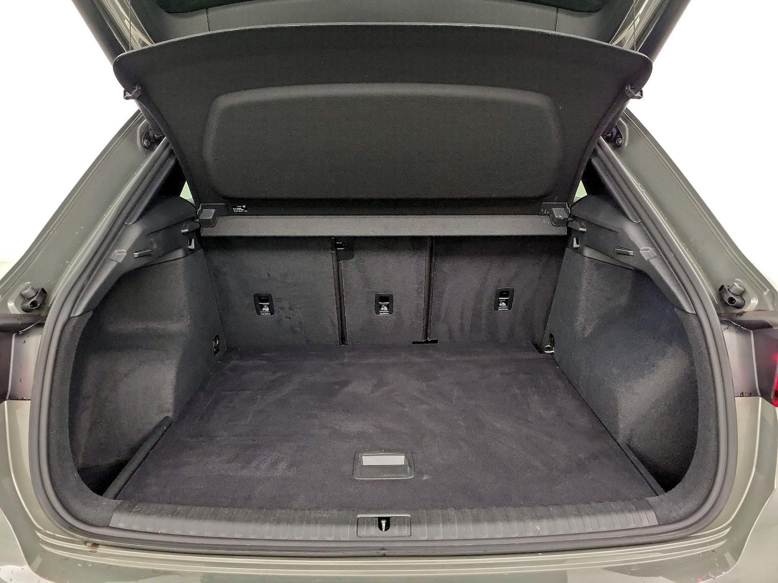 2021 Audi Q3 Premium - Photo 22