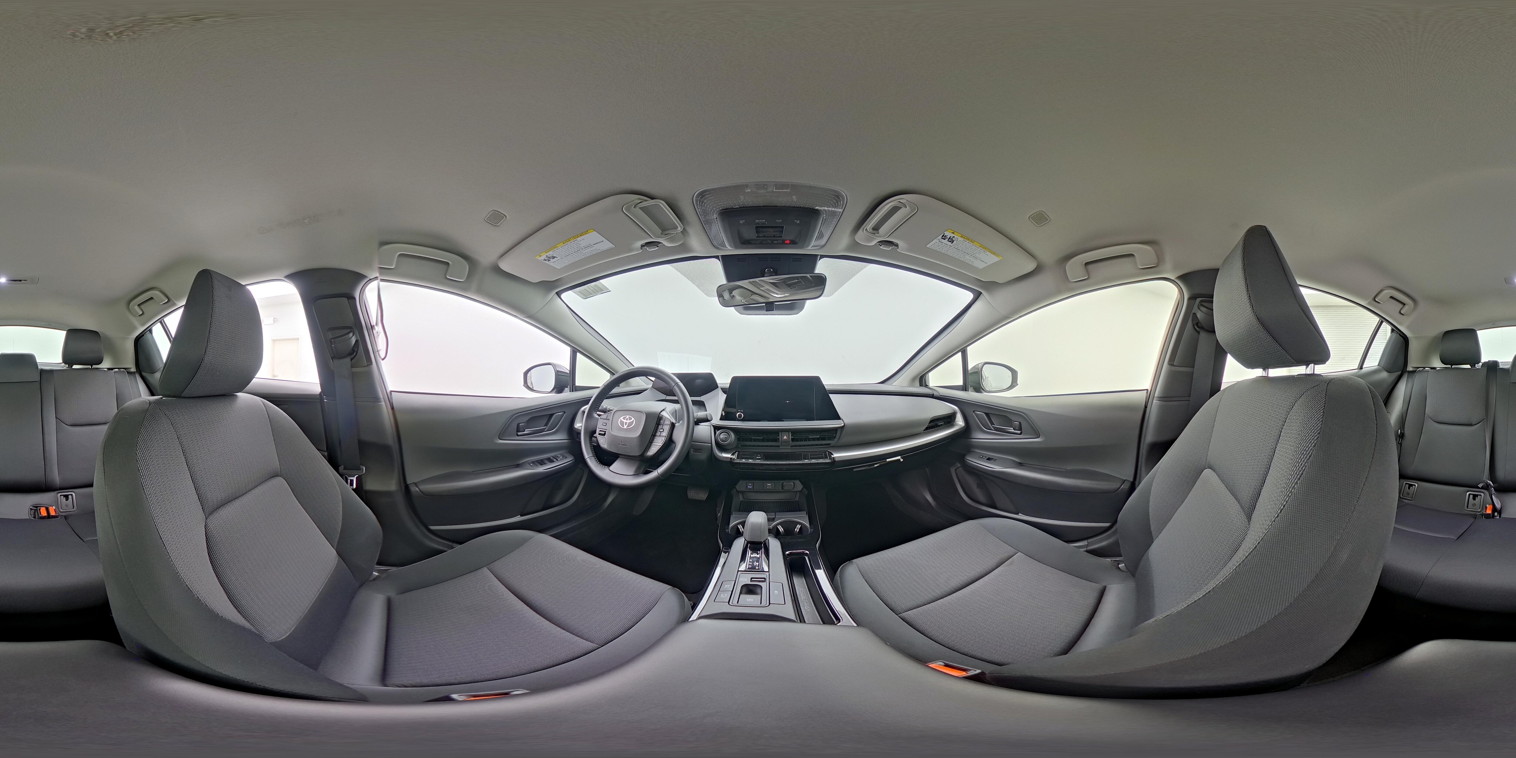2026 Toyota Prius LE - Photo 24