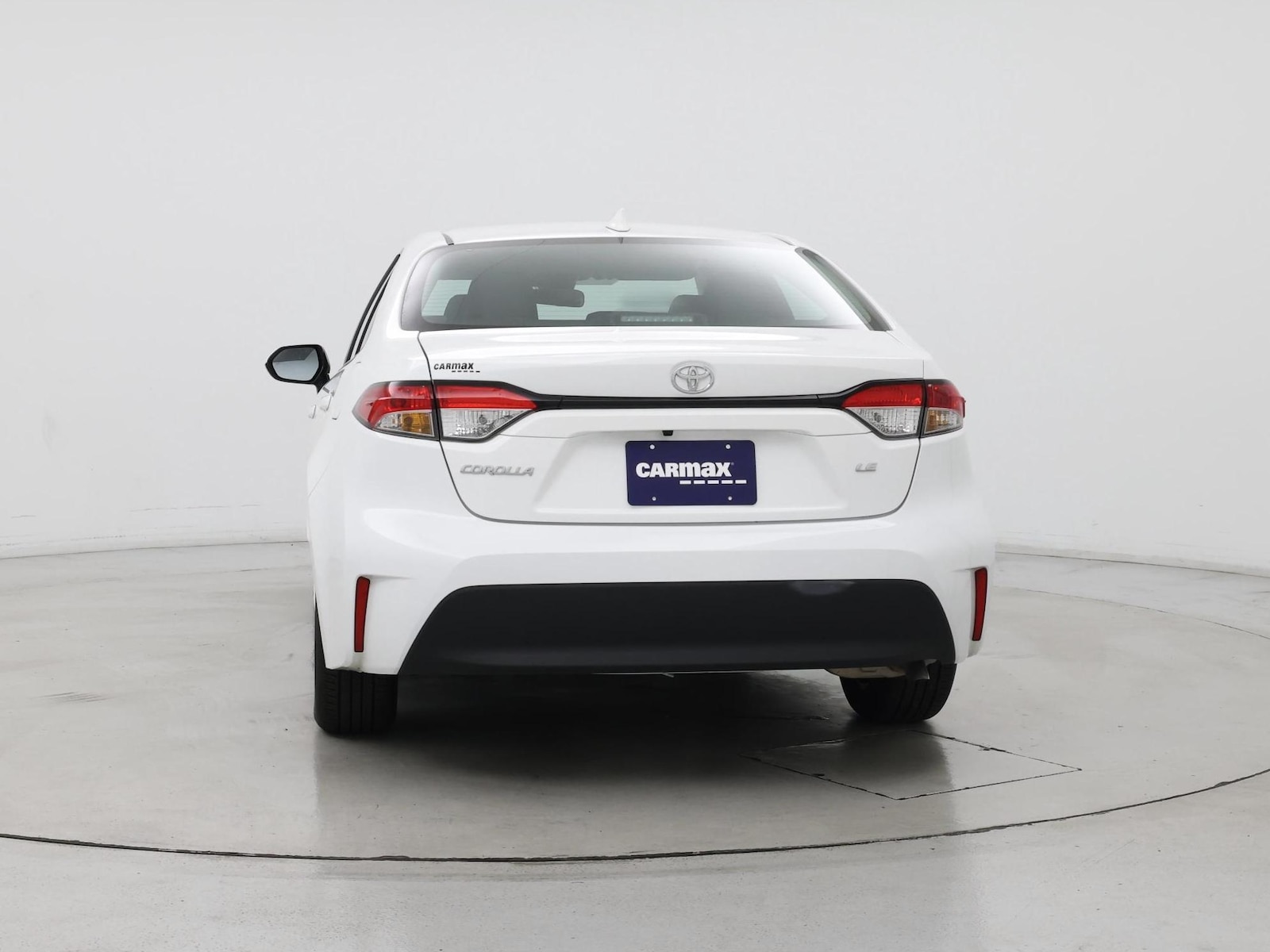 2026 Toyota Corolla LE - Photo 7