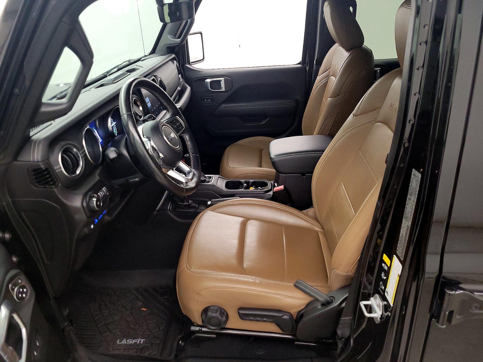 2022 Jeep Wrangler Unlimited Sahara 4XE - Photo 12