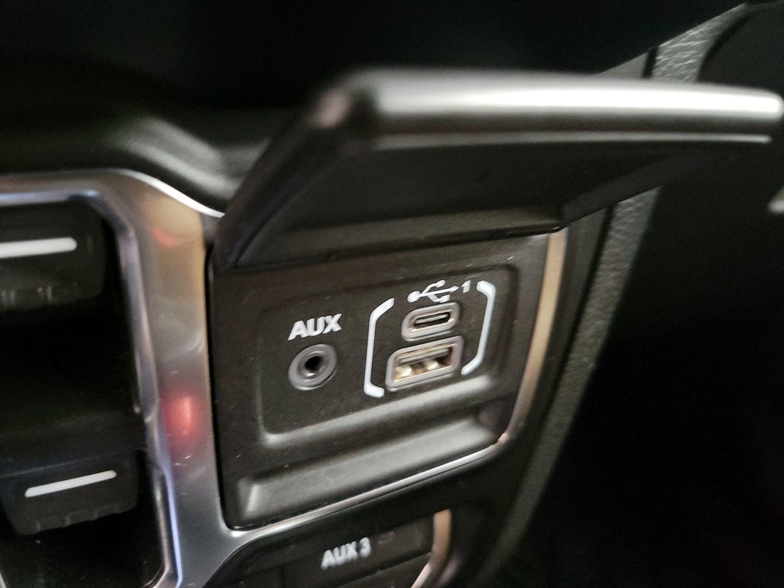 2022 Jeep Wrangler Unlimited Sahara 4XE - Photo 19