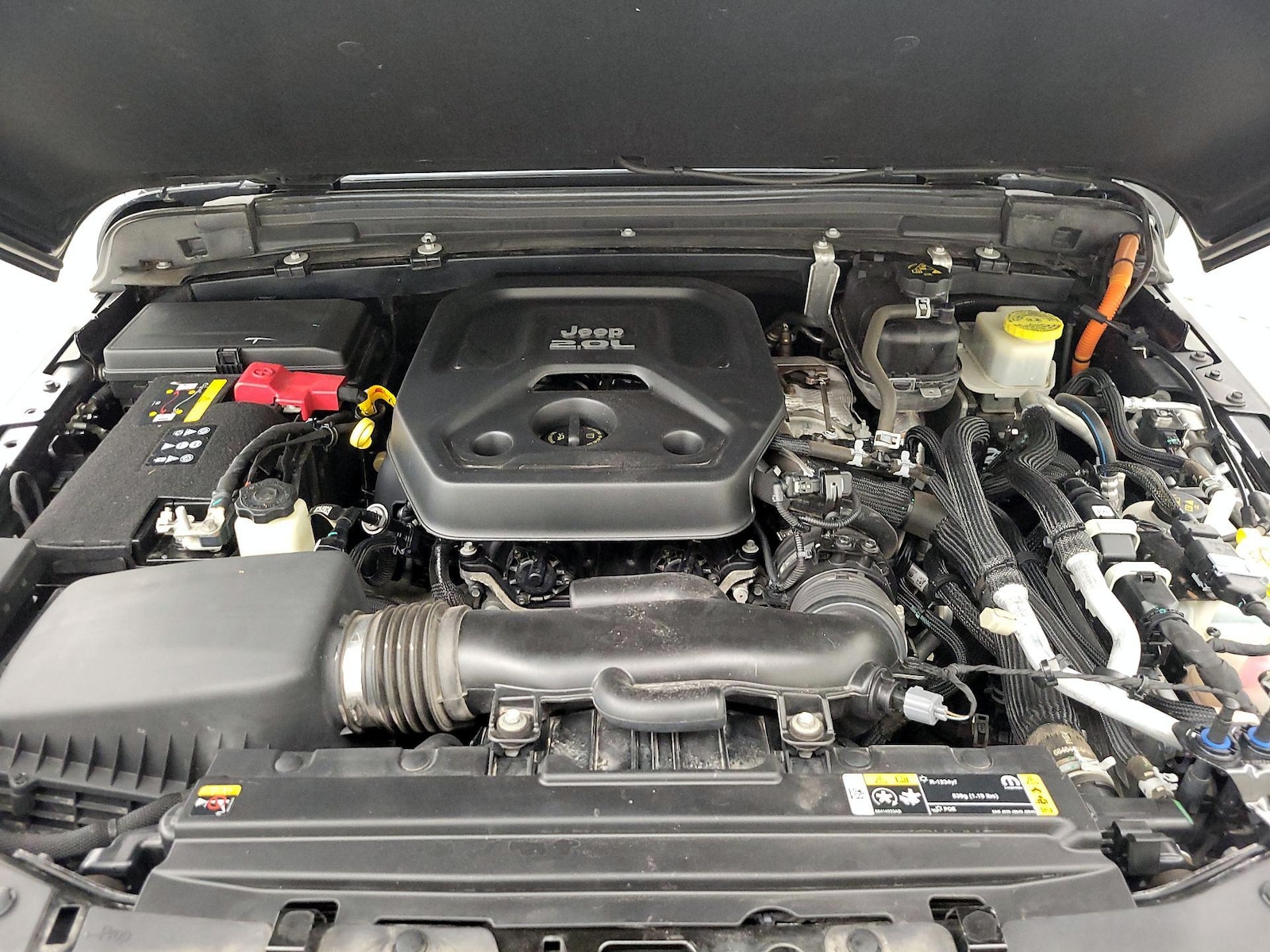 2022 Jeep Wrangler Unlimited Sahara 4XE - Photo 22