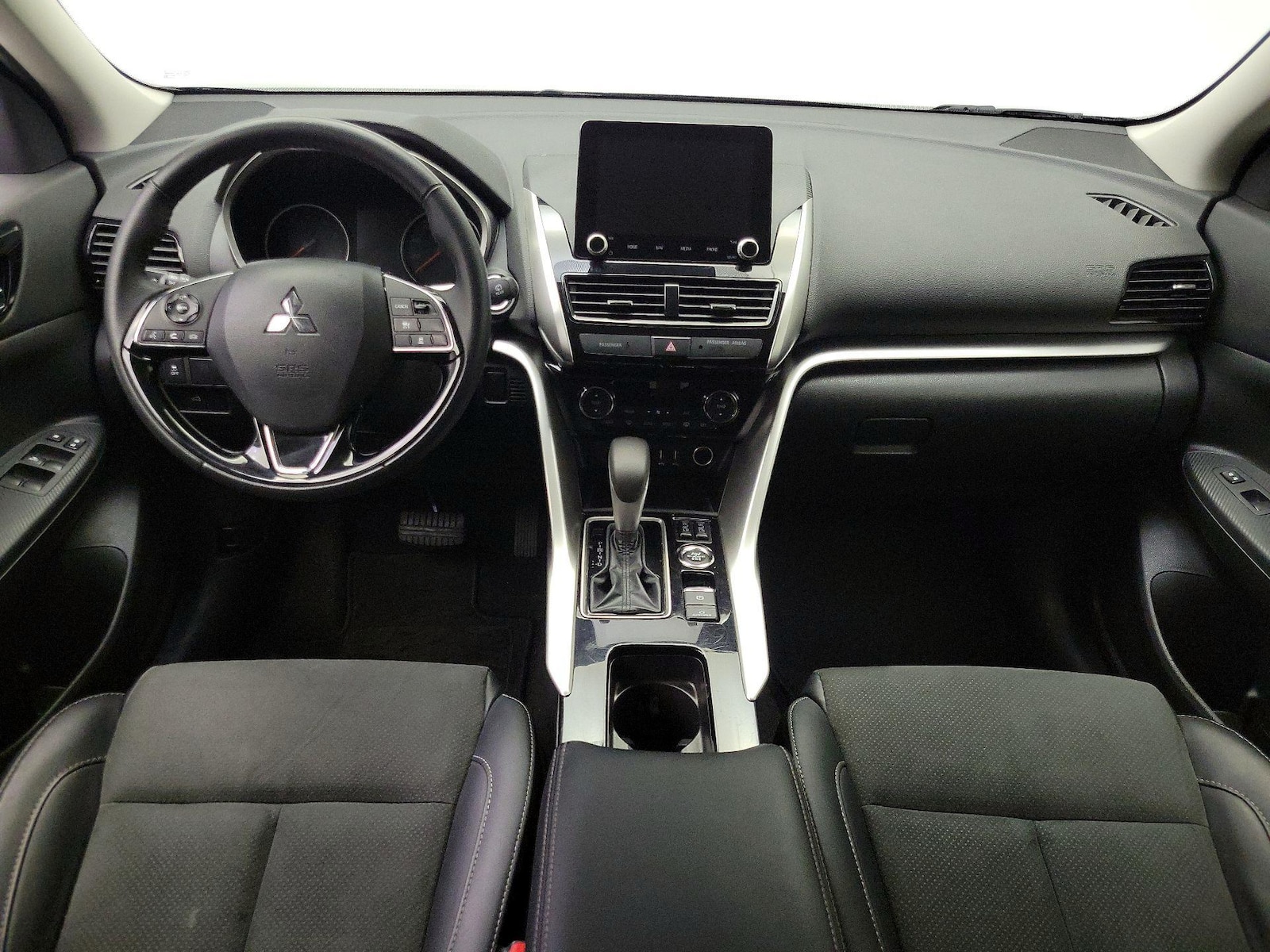 2025 Mitsubishi Eclipse Cross SE - Photo 10