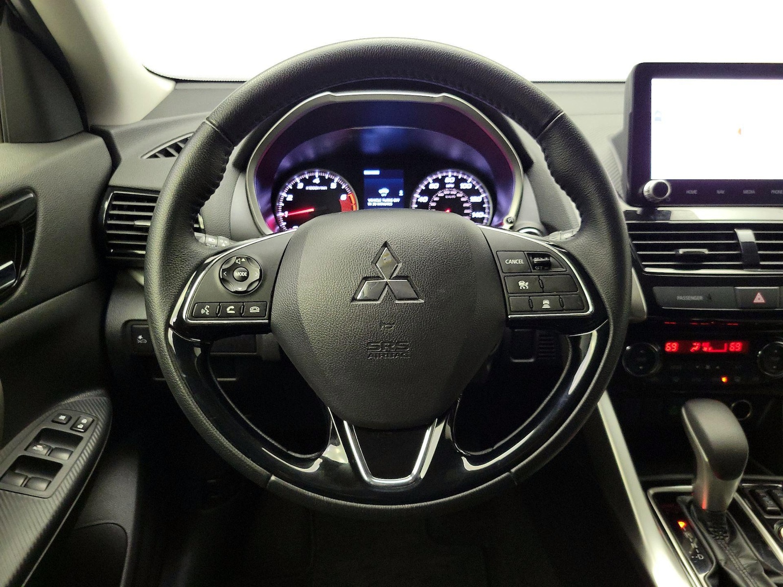 2025 Mitsubishi Eclipse Cross SE - Photo 11