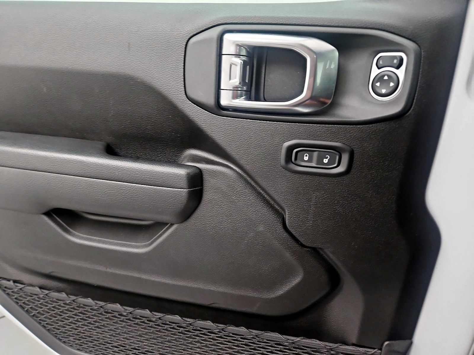 2026 Jeep Wrangler 4-Door Rubicon - Photo 13