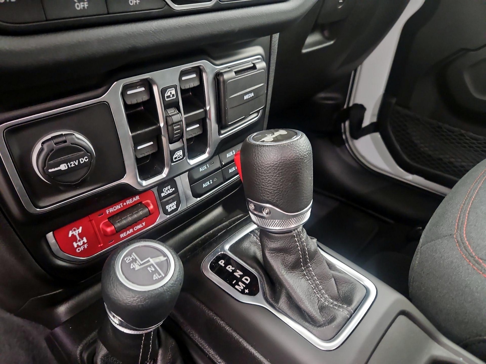 2026 Jeep Wrangler 4-Door Rubicon - Photo 18