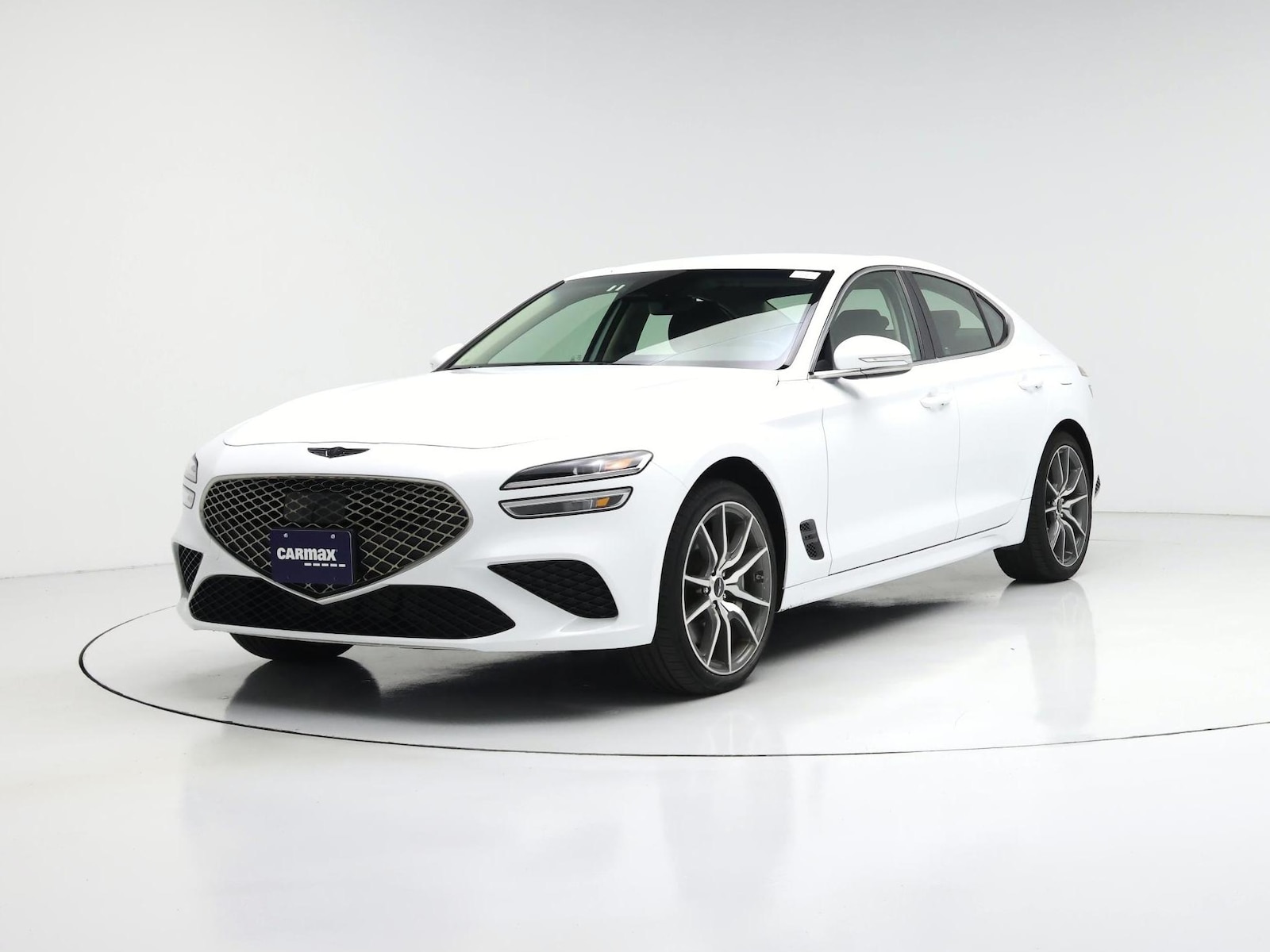 2025 GENESIS G70 Standard - Photo 5