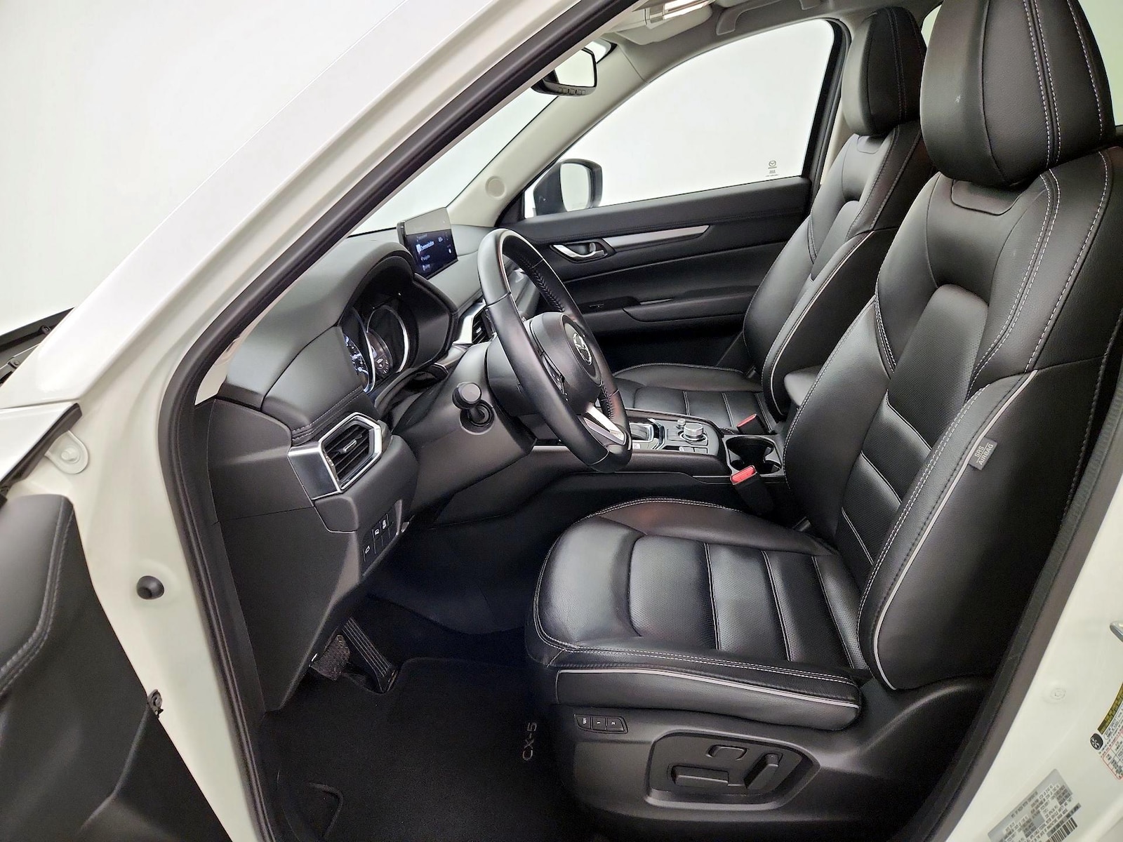 2025 Mazda CX-5 S Preferred package - Photo 12