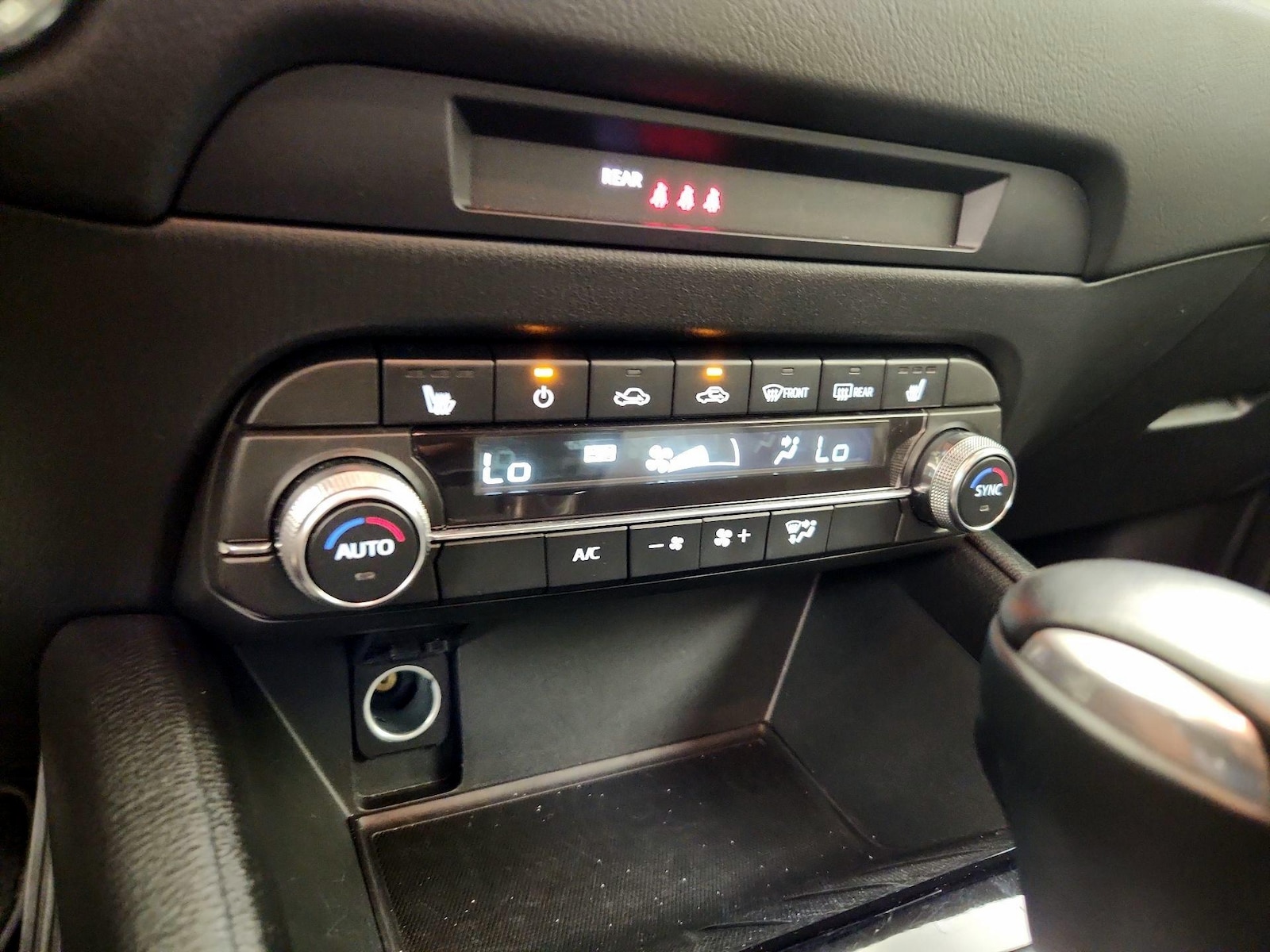 2025 Mazda CX-5 S Preferred package - Photo 17